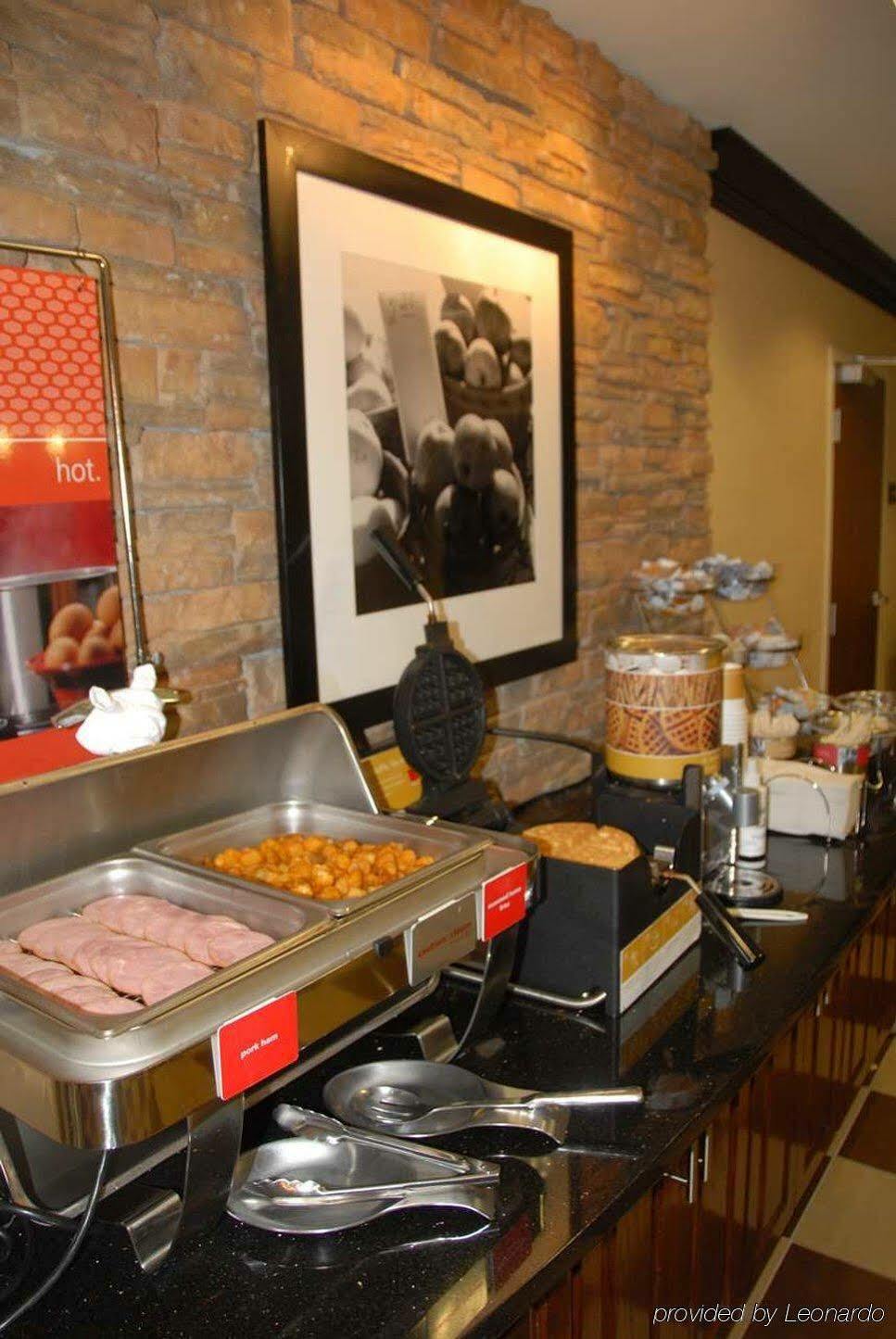 Hampton Inn - Monticello Restaurant photo